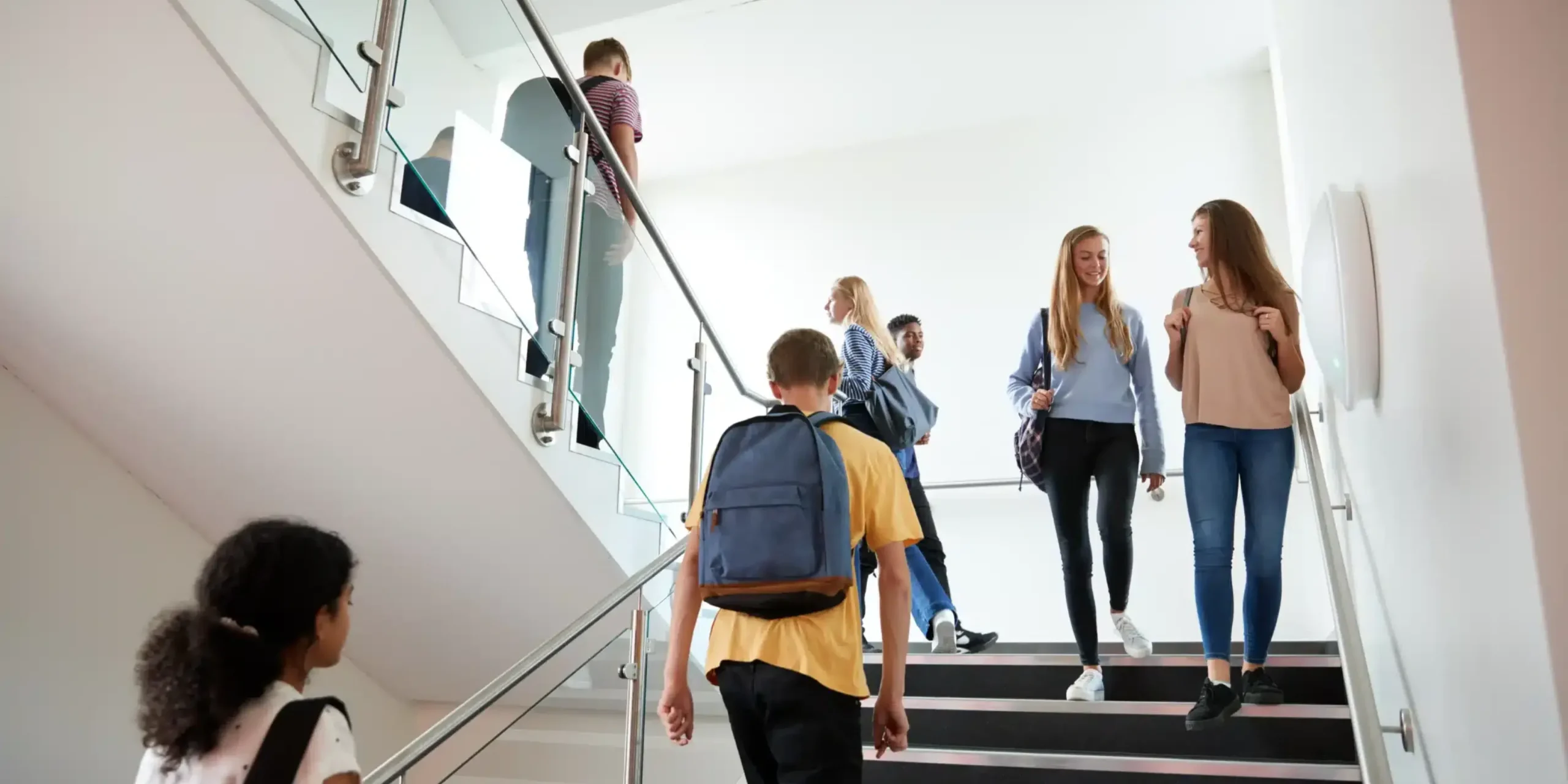 De-5-belangrijkste-voordelen-van-geurbeleving-op-scholen